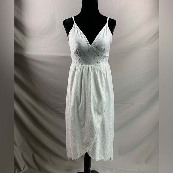 Boho Eyelet Embroidery Wrap Hem Cami Dress - Picture 6 of 10